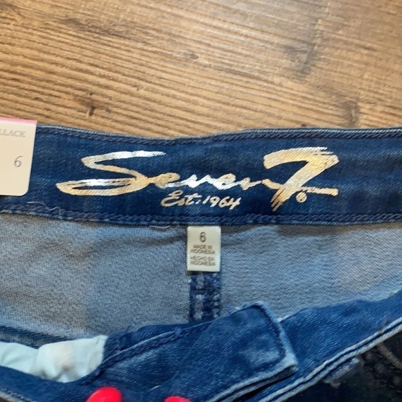 Seven7 Pollack Paint Fringed Hem Vintage Weekend Denim Jean Shorts Size 6 - Picture 2 of 5